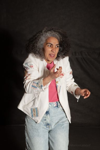 Spectacle A portée de toit de et par Marie-Pierre Hoareau, artiste conteuse